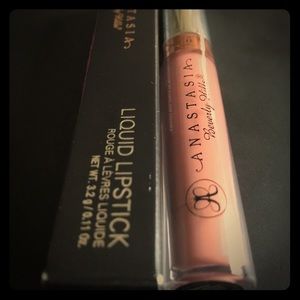 Wore it once didn’t like the color on me